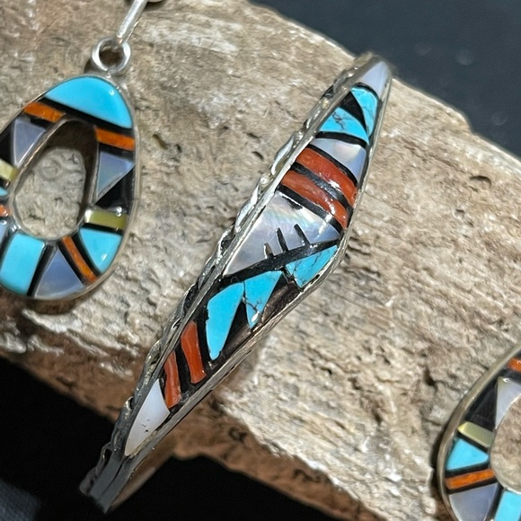 SOLD Zuni Inlay Earrings Cuff Set - Picture 3 of 9